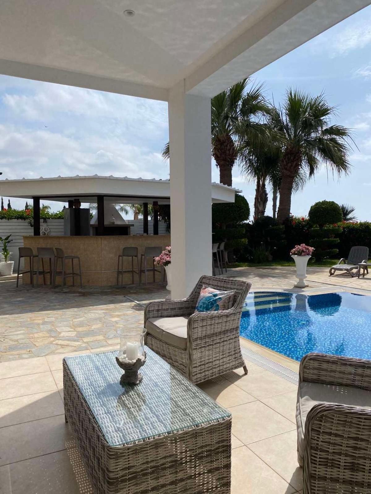 Ionion Beachfront Villa Aya Napa Dış mekan fotoğraf