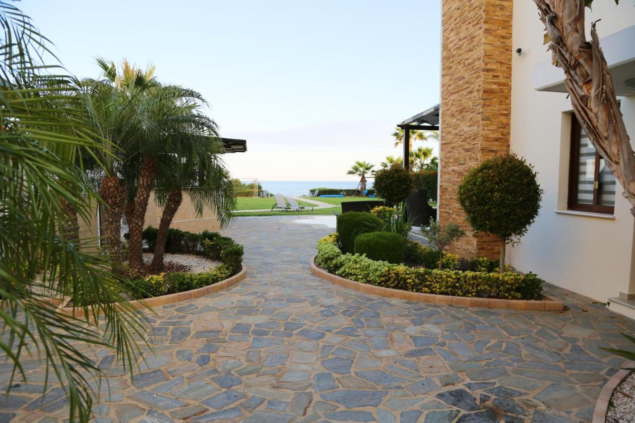 Ionion Beachfront Villa Aya Napa Dış mekan fotoğraf